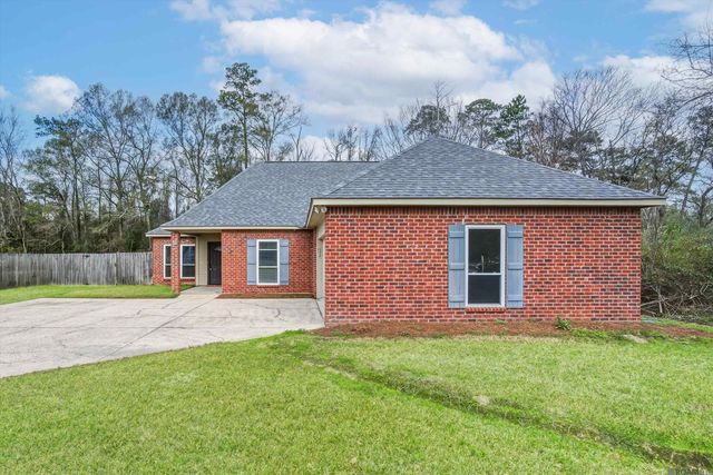 8085 Wolf Creek Place, Denham Springs, LA 70726