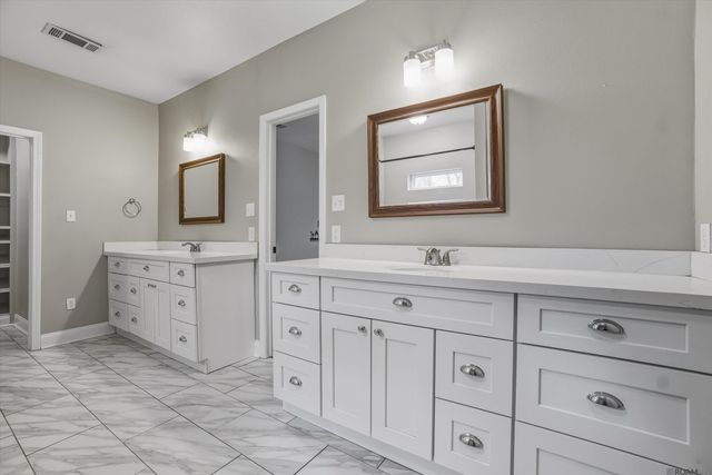 8085 Wolf Creek Place, Denham Springs, LA 70726