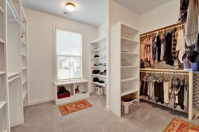 1965 ROCHELLE LN, Cordova, TN 38016