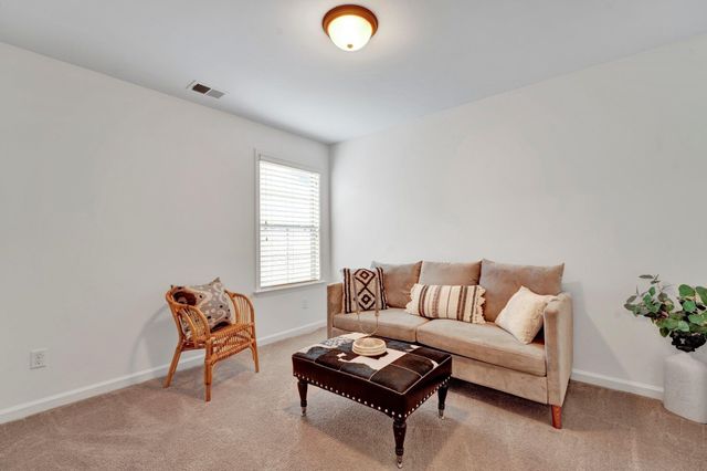 1965 ROCHELLE LN, Cordova, TN 38016