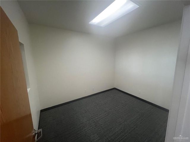 200 N Mccoll Road D-E, Mcallen, TX 78501