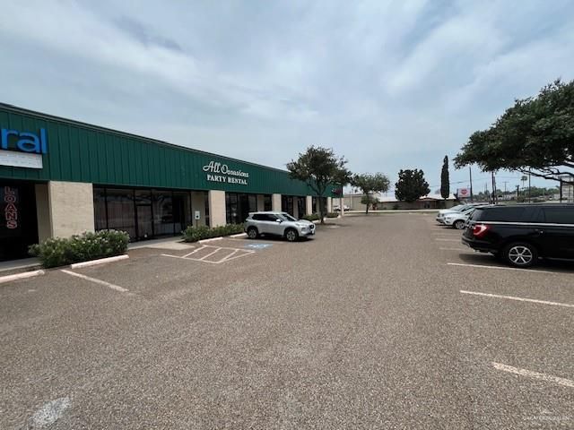 200 N Mccoll Road D-E, Mcallen, TX 78501