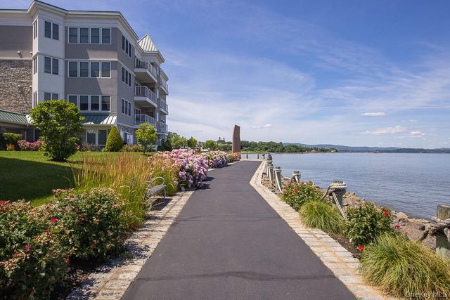 1321 Round Pointe Drive, Haverstraw, NY 10927