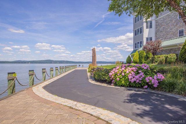 1321 Round Pointe Drive, Haverstraw, NY 10927