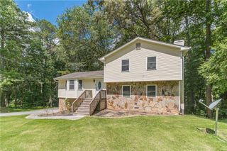 2645 Holly Berry Trail, Snellville, GA 30039