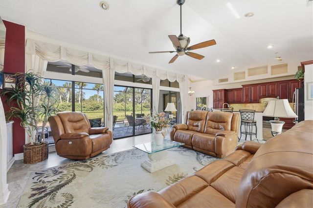 4221 ESCONDITO CIRCLE, Sarasota, FL 34238