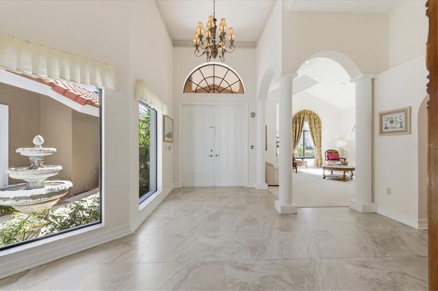 4221 ESCONDITO CIRCLE, Sarasota, FL 34238