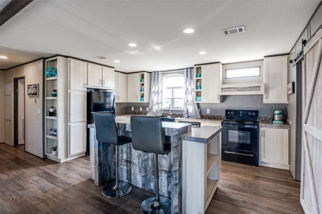 137 Ravenna Street, Princeton, TX 75407