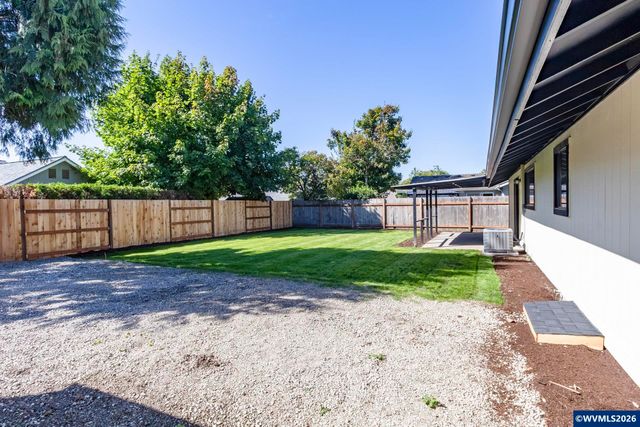 4282 Vernon Lp NE, Salem, OR 97305