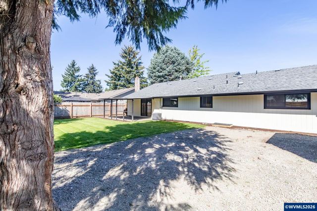 4282 Vernon Lp NE, Salem, OR 97305
