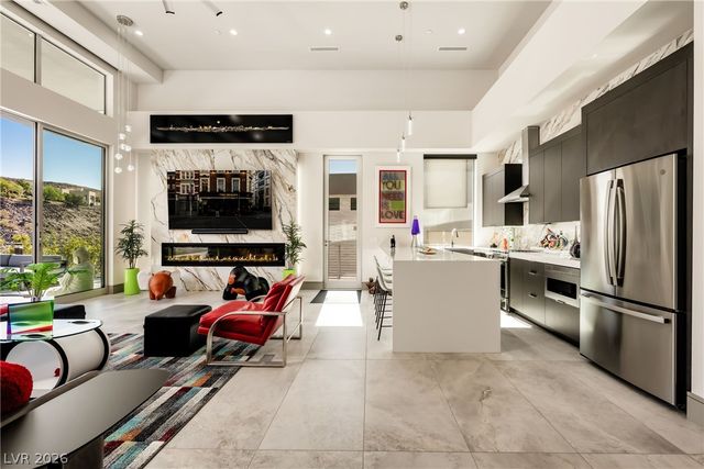 1205 Amber Rim Drive, Henderson, NV 89012