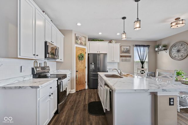 12992 N Collett Way, Camby, IN 46113
