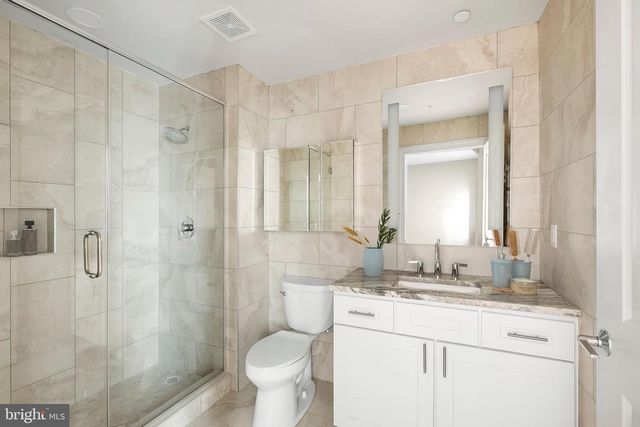 1420 Chestnut St Unit 708, Philadelphia, PA 19102