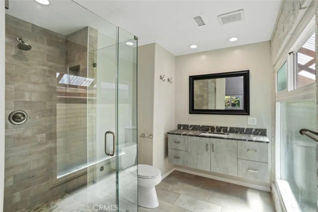 5074 Lakeview, Yorba Linda, CA 92886