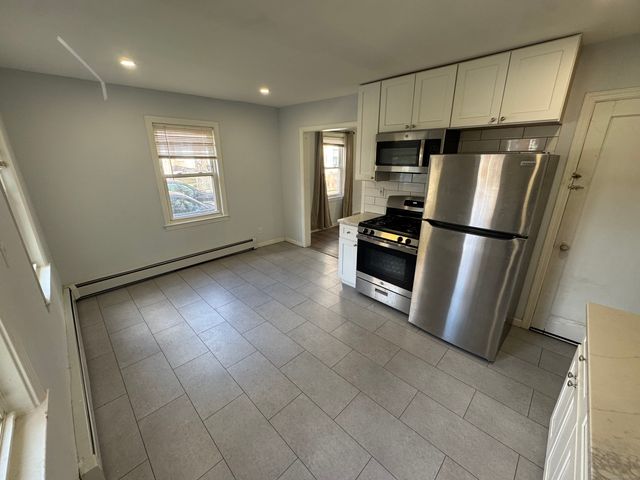 190 Bonner Street, Hartford, CT 06106