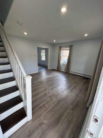 190 Bonner Street, Hartford, CT 06106