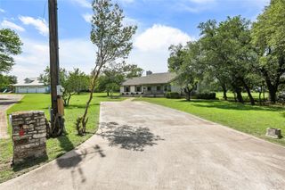 402 Post Oak LN, Georgetown, TX 78628
