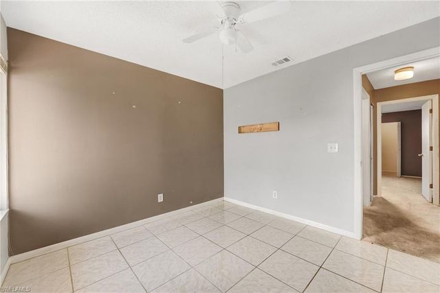 5581 Longleaf DR, North Fort Myers, FL 33917