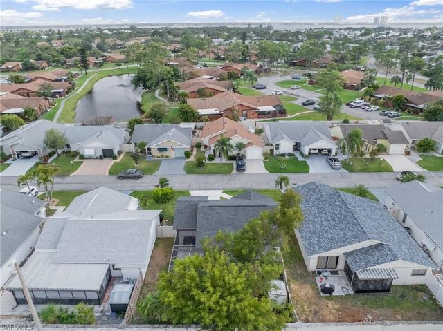 5581 Longleaf DR, North Fort Myers, FL 33917