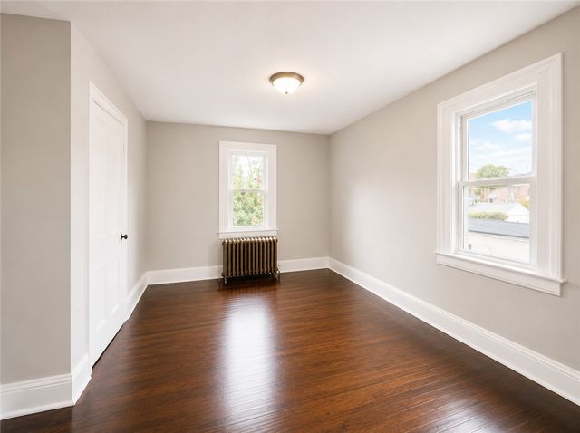 224 S Pacific Ave 2R, Friendship Park, PA 15224