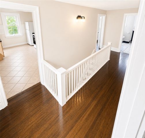 224 S Pacific Ave 2R, Friendship Park, PA 15224