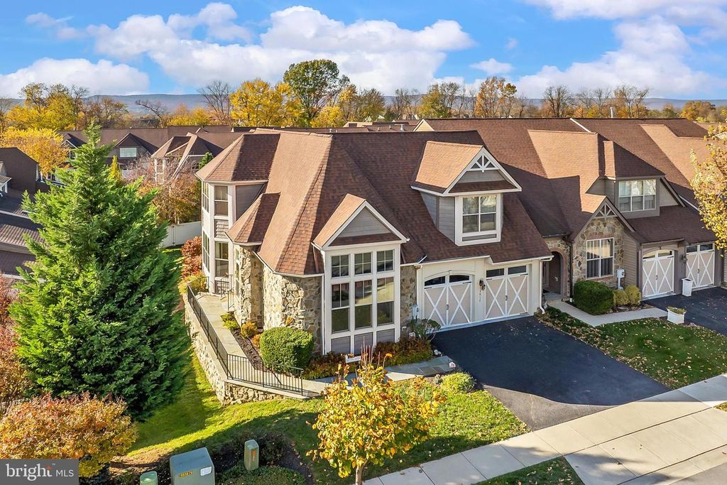 3017 MILL ISLAND PKWY, Frederick, MD 21701