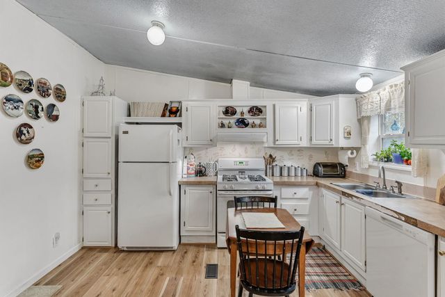 14 Overlook Drive, Montpelier, VT 05602