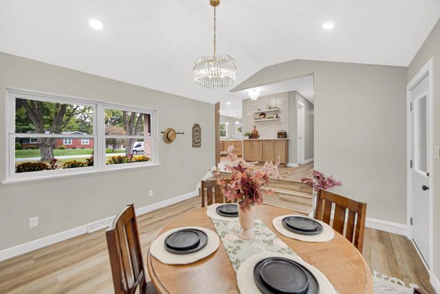 9446 Hilltop Drive, St. John, IN 46373