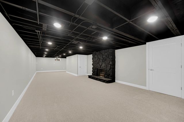 9446 Hilltop Drive, St. John, IN 46373