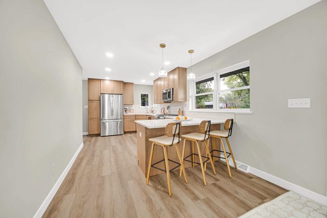 9446 Hilltop Drive, St. John, IN 46373
