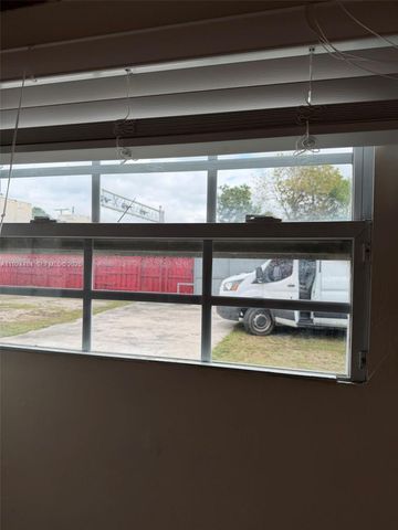 791 E 21st St, Hialeah, FL 33013