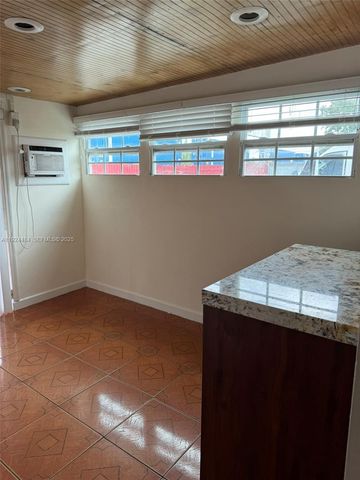 791 E 21st St, Hialeah, FL 33013