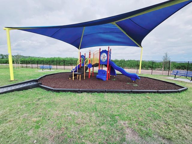 1454 AUSTIN ST, Winter Haven, FL 33884
