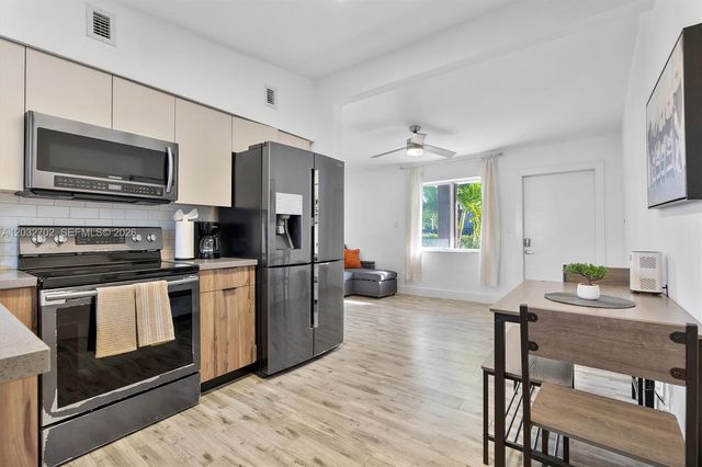 4282 NW 1st Ave, Miami, FL 33127