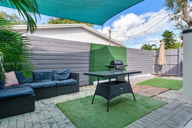 4282 NW 1st Ave, Miami, FL 33127