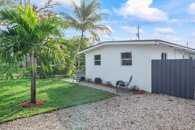 4282 NW 1st Ave, Miami, FL 33127