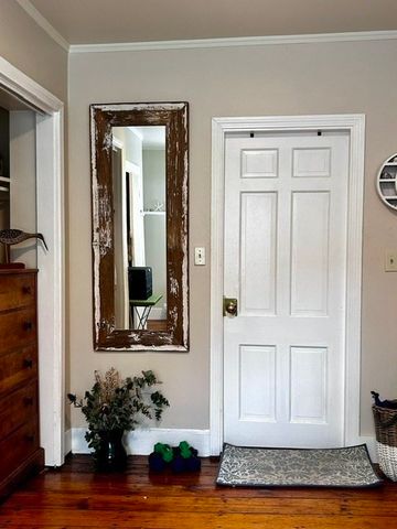 27 State Street 2, Marblehead, MA 01945