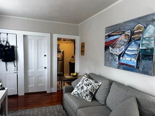 27 State Street 2, Marblehead, MA 01945