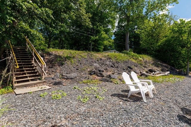 1741 South End Road, North Hero, VT 05474
