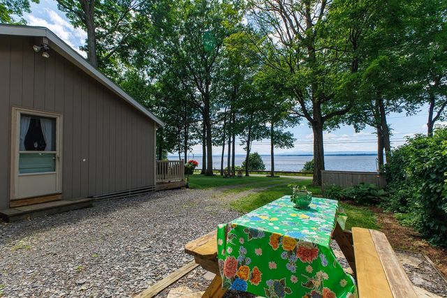 1741 South End Road, North Hero, VT 05474