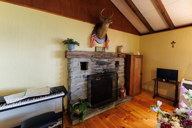 1741 South End Road, North Hero, VT 05474