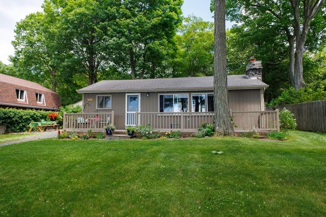1741 South End Road, North Hero, VT 05474