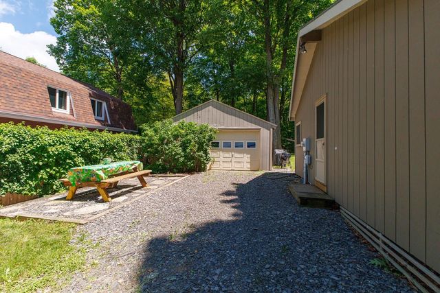 1741 South End Road, North Hero, VT 05474