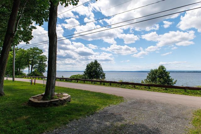 1741 South End Road, North Hero, VT 05474