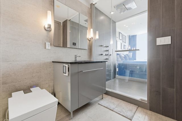 401 N Wabash Avenue 29A, Chicago, IL 60611