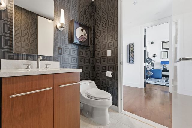 401 N Wabash Avenue 29A, Chicago, IL 60611