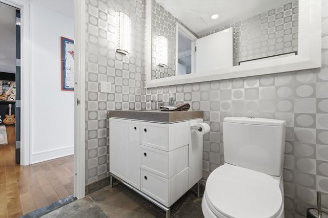 401 N Wabash Avenue 29A, Chicago, IL 60611