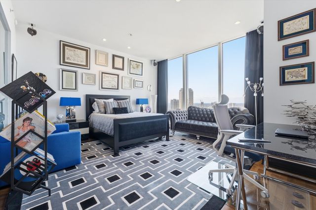401 N Wabash Avenue 29A, Chicago, IL 60611