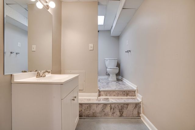 125 Curtis Cross Roads, Hendersonville, TN 37075