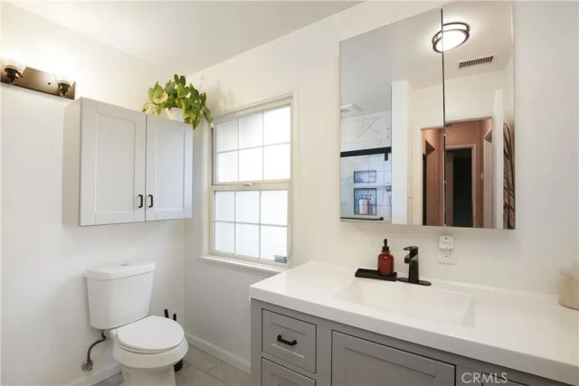 7642 Arnett, Downey, CA 90241